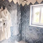 Отель Solar Alvura Boutique 4*