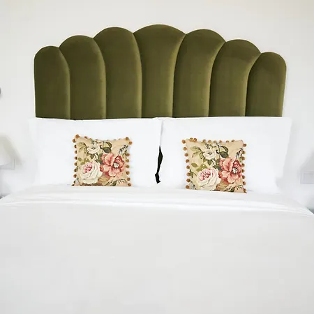 Hotel Solar Alvura Boutique 4*